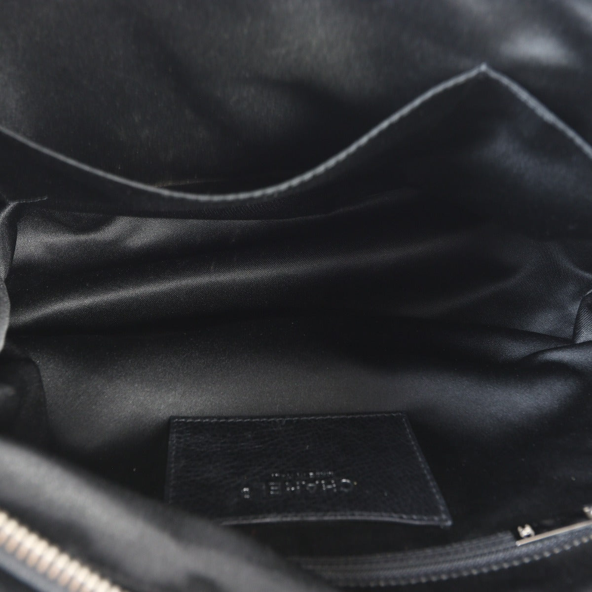 Chanel On The Road Hobo