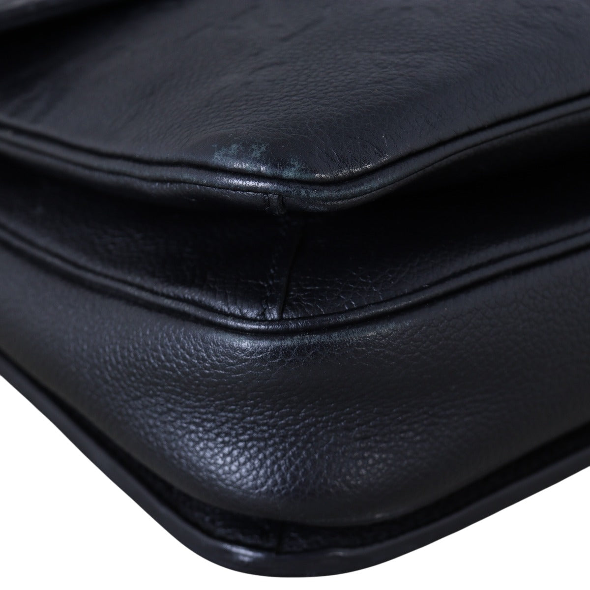 Louis Vuitton Pochette Metis Monogram Empreinte