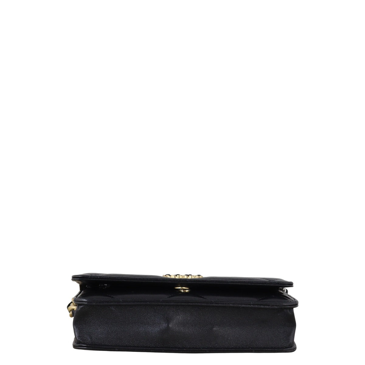 Chanel 19 Wallet On Chain