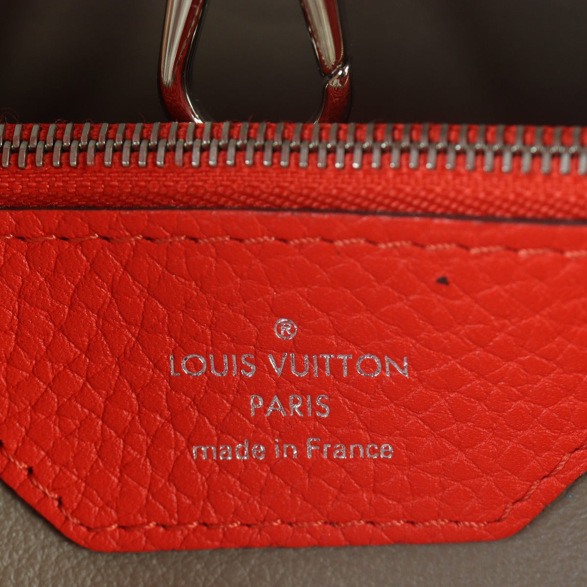 Louis Vuitton Capucines MM