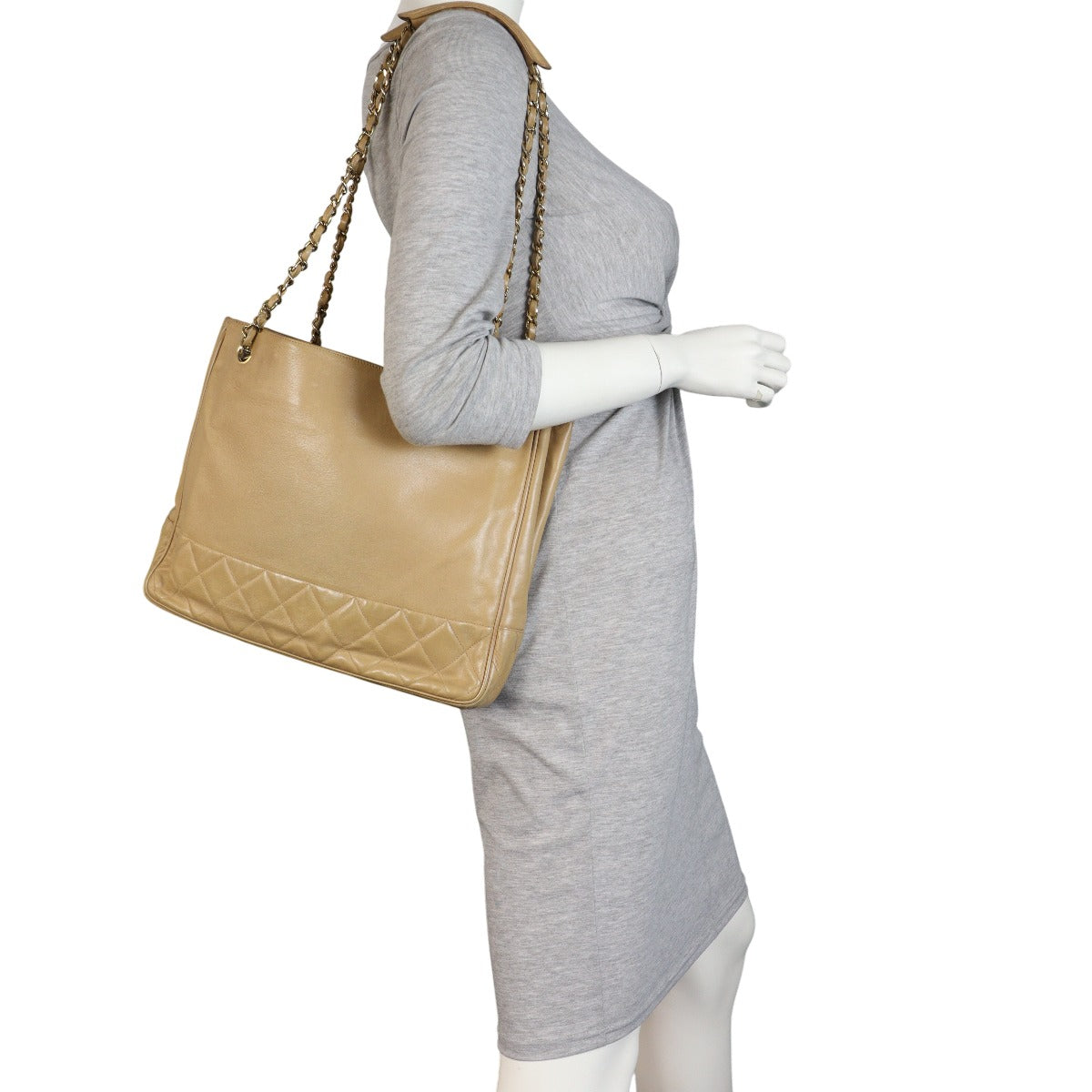 Chanel Vintage Chain Tote