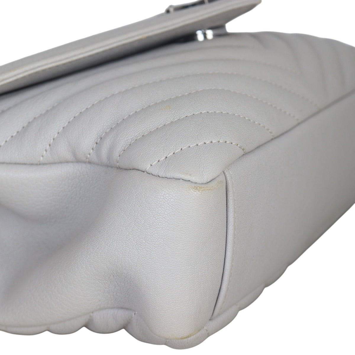 Saint Laurent College Medium