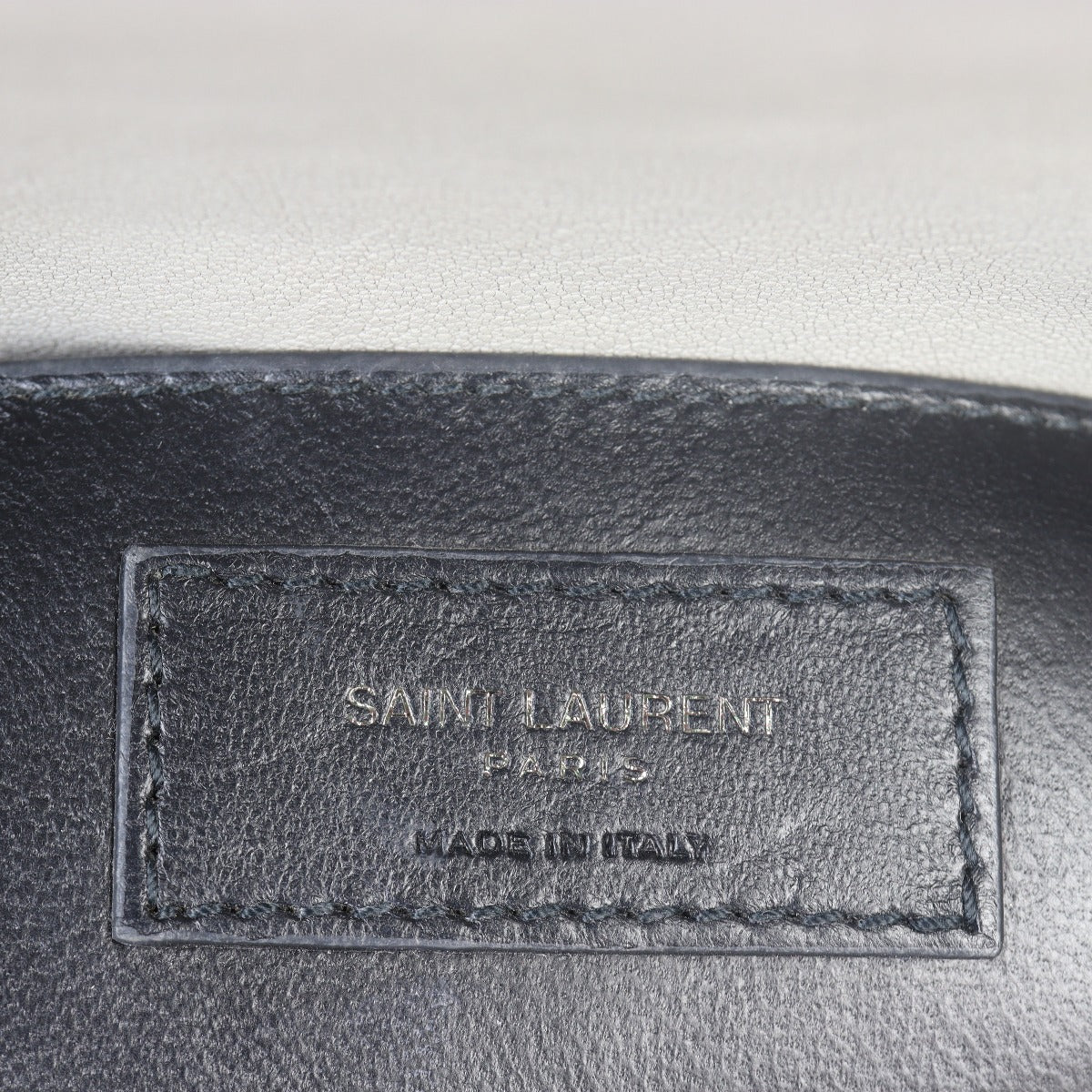 Saint Laurent College Medium