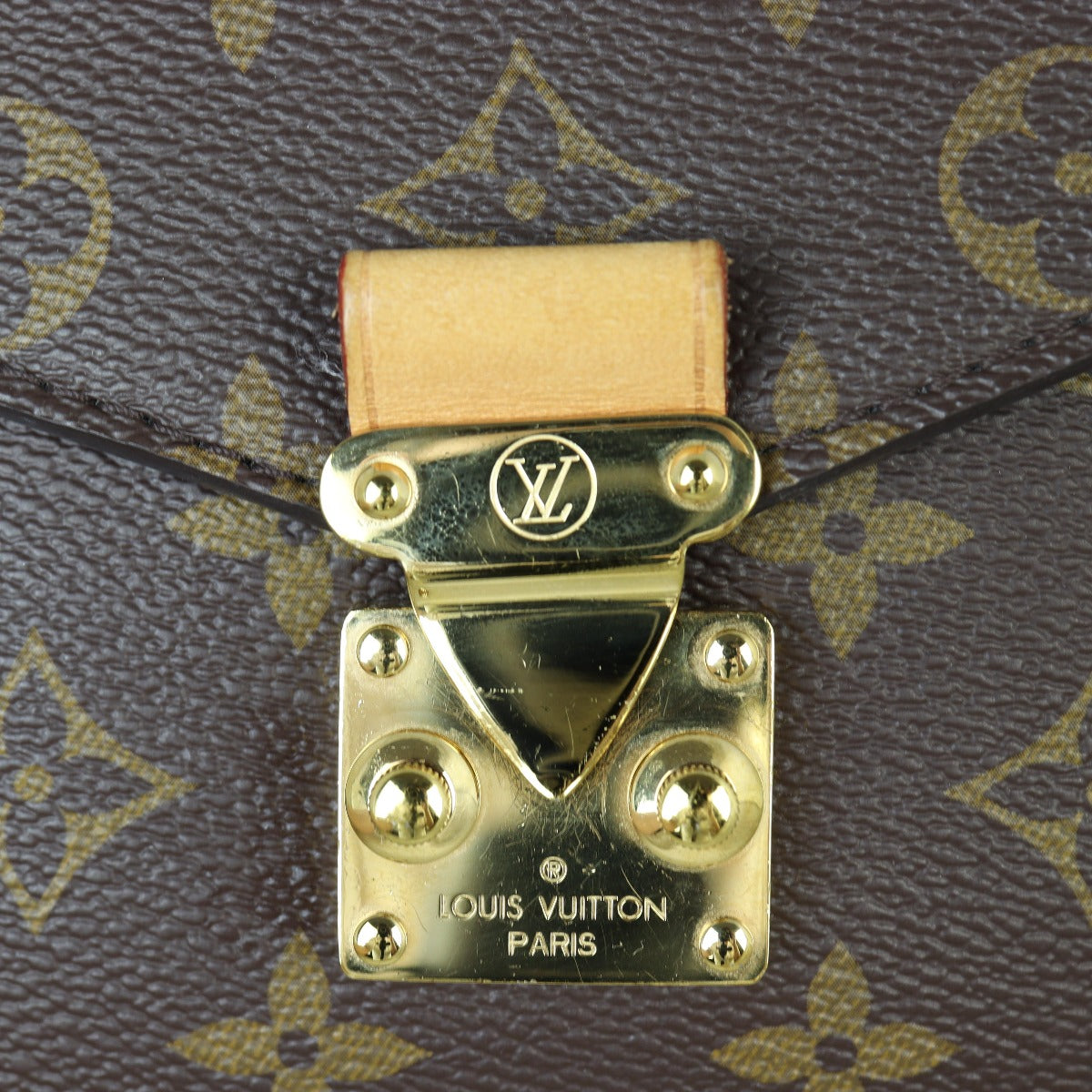 Louis Vuitton Pochette Metis Monogram