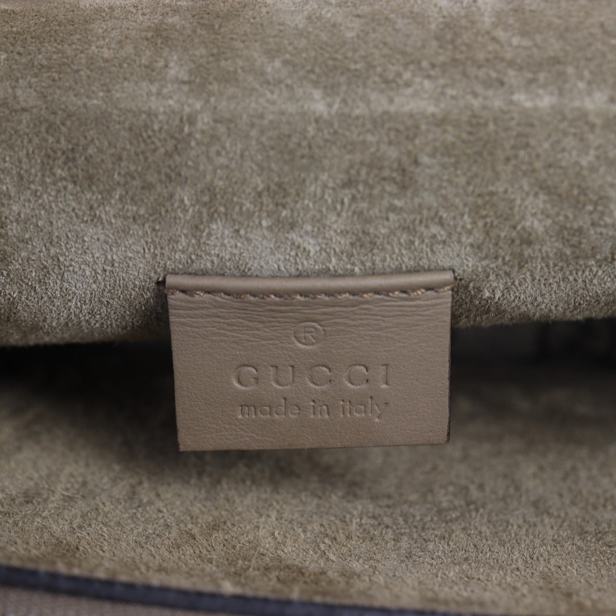 Gucci Dionysus GG Supreme Small Shoulder Bag