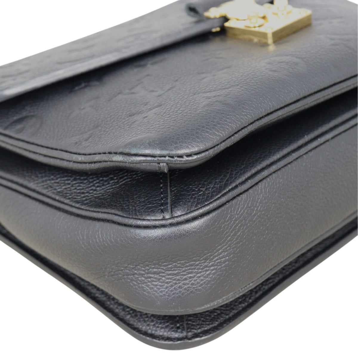 Louis Vuitton Pochette Metis Monogram Empreinte