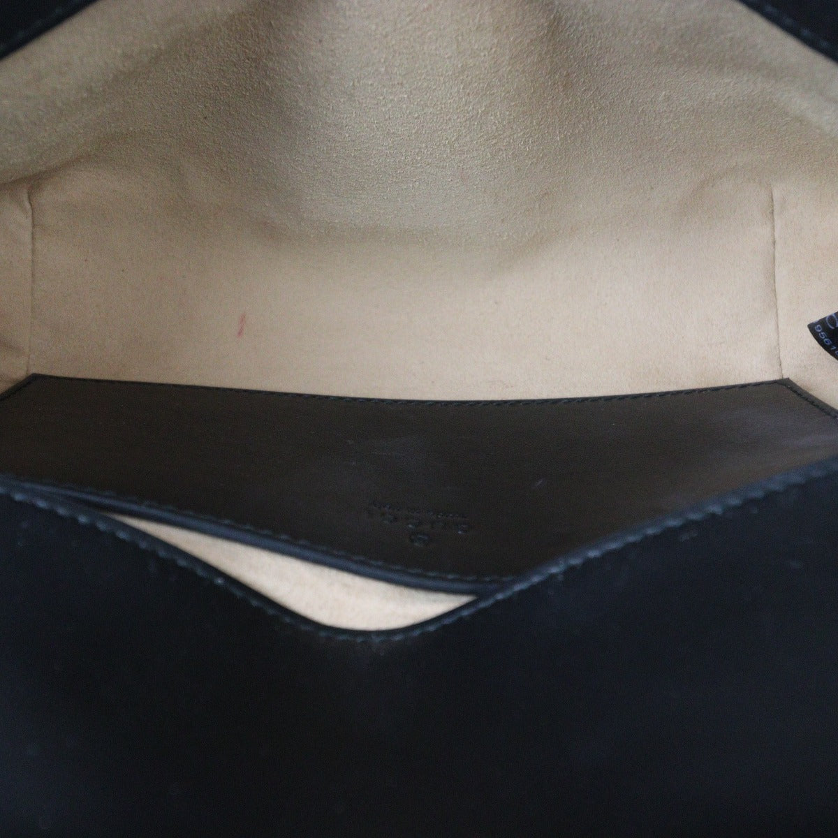 Gucci GG Marmont Matelasse Small Shoulder Bag Black