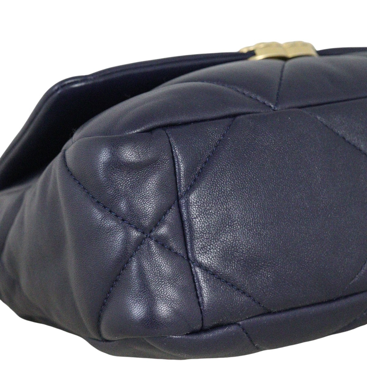 Chanel 19 Flap Bag Medium