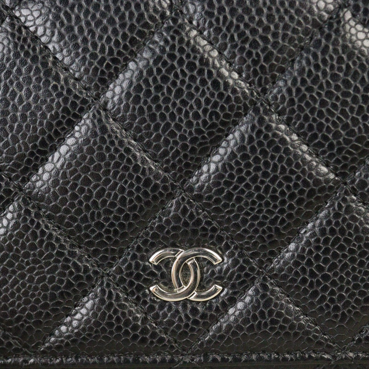 Chanel Classic Wallet on Chain