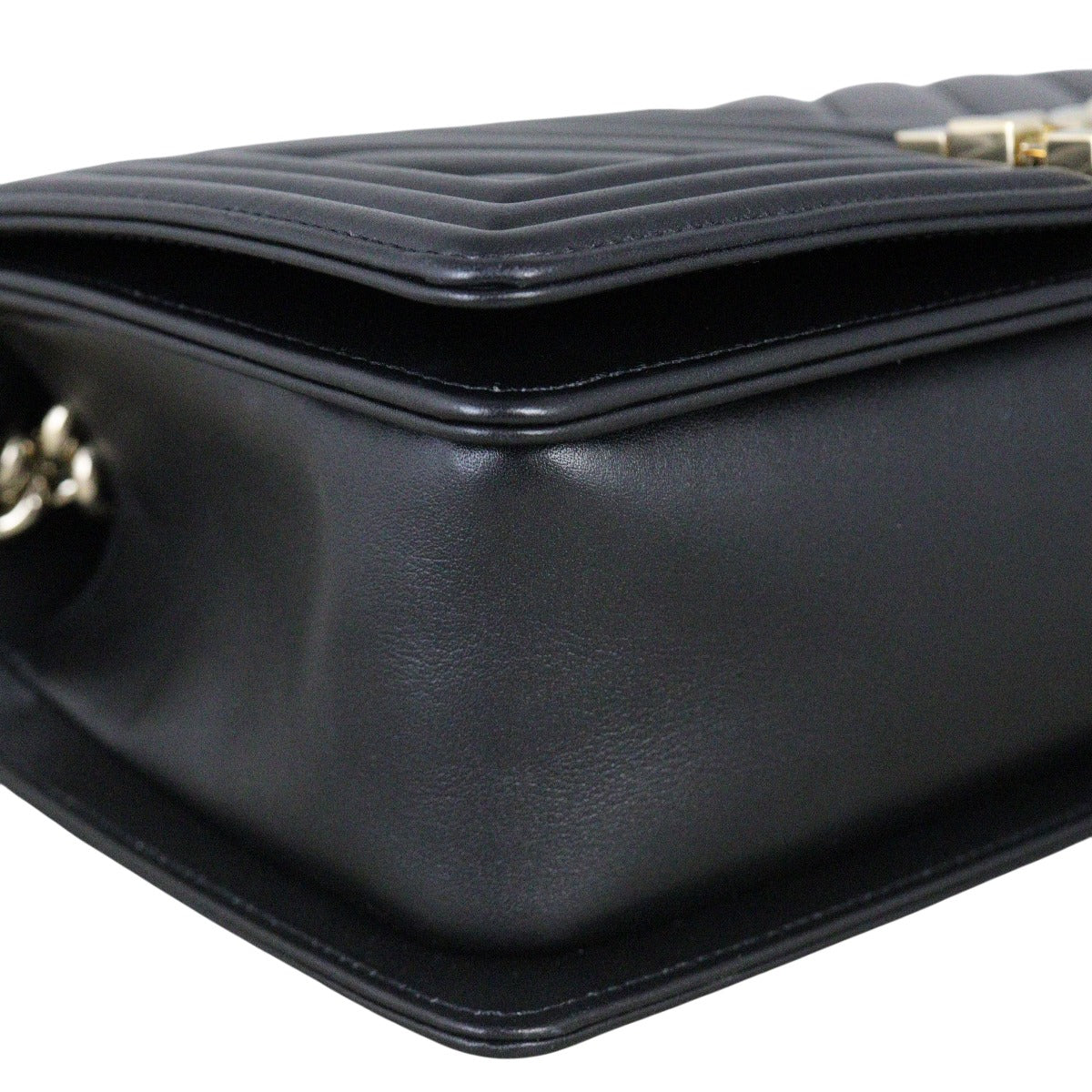 Chanel Boy Old Medium Chevron