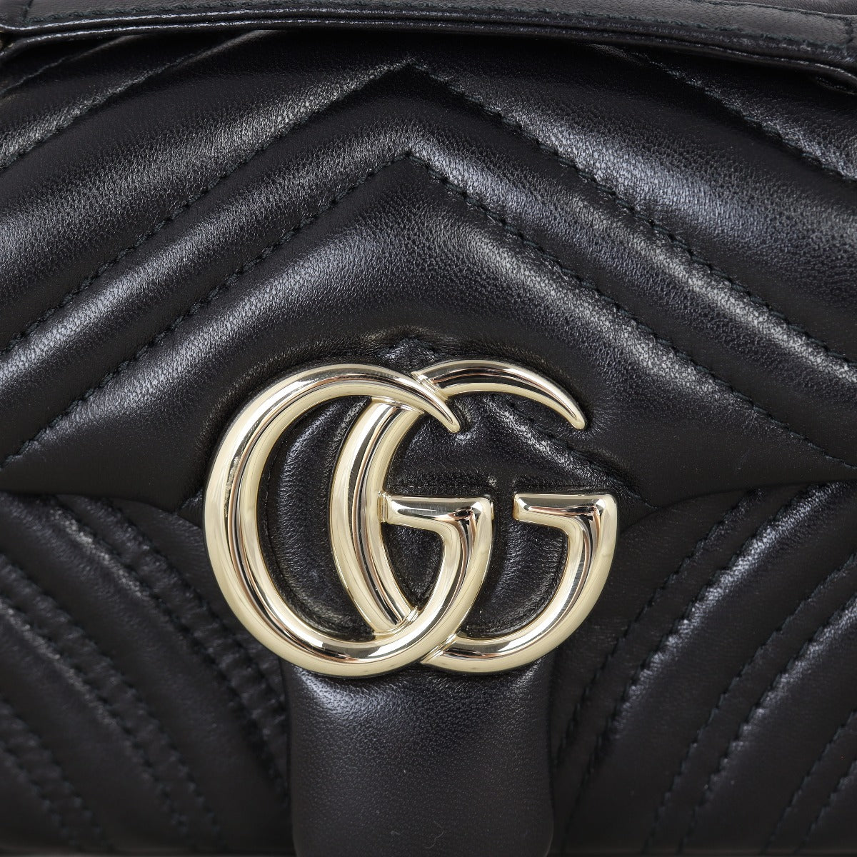Gucci GG Marmont Matelasse Small Shoulder Bag