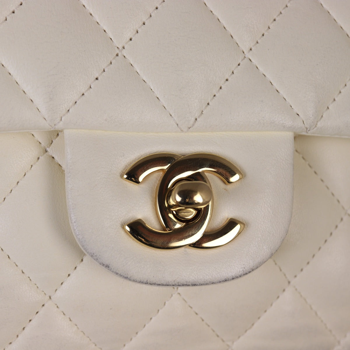 Chanel Classic Double Flap Medium