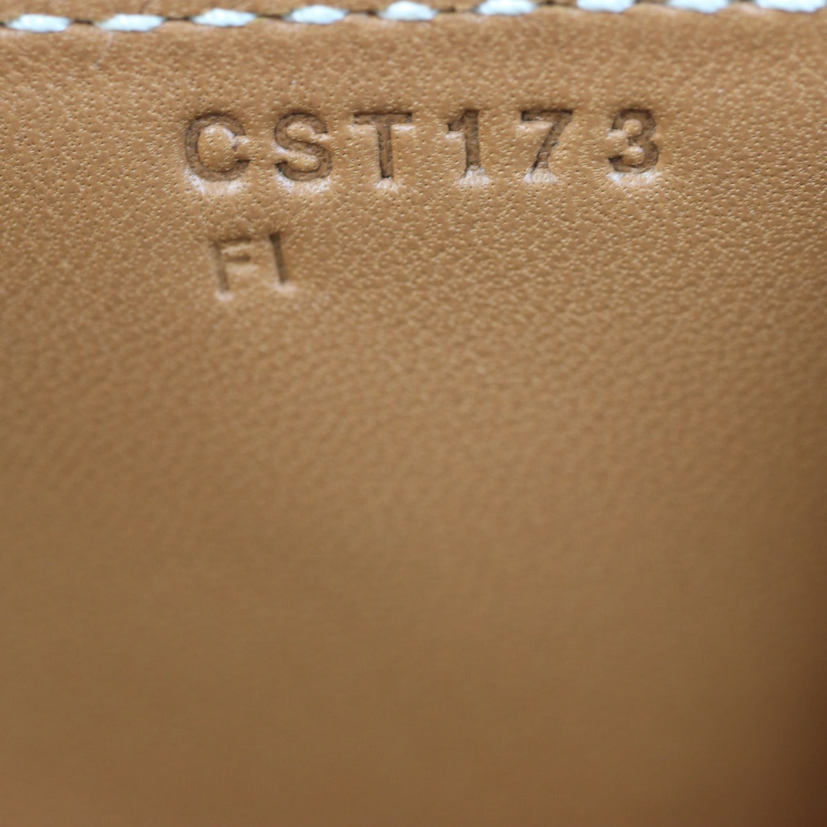 Hermes Constance 24 Swift