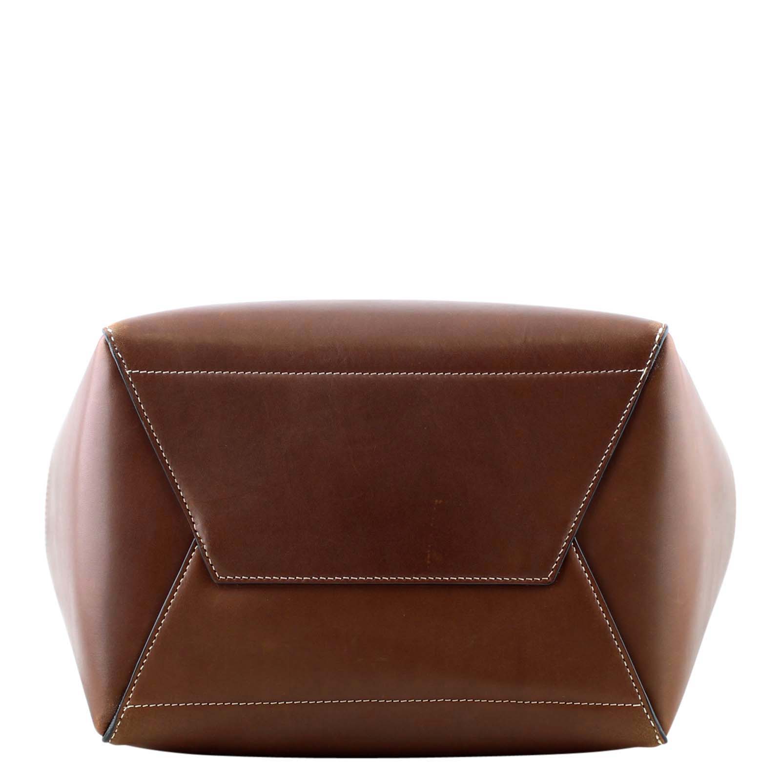 Celine Seau Sangle  Base