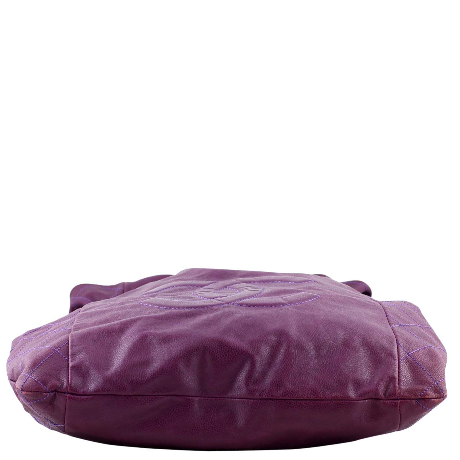 Chanel Caviar 31 Drawstring Tote Base