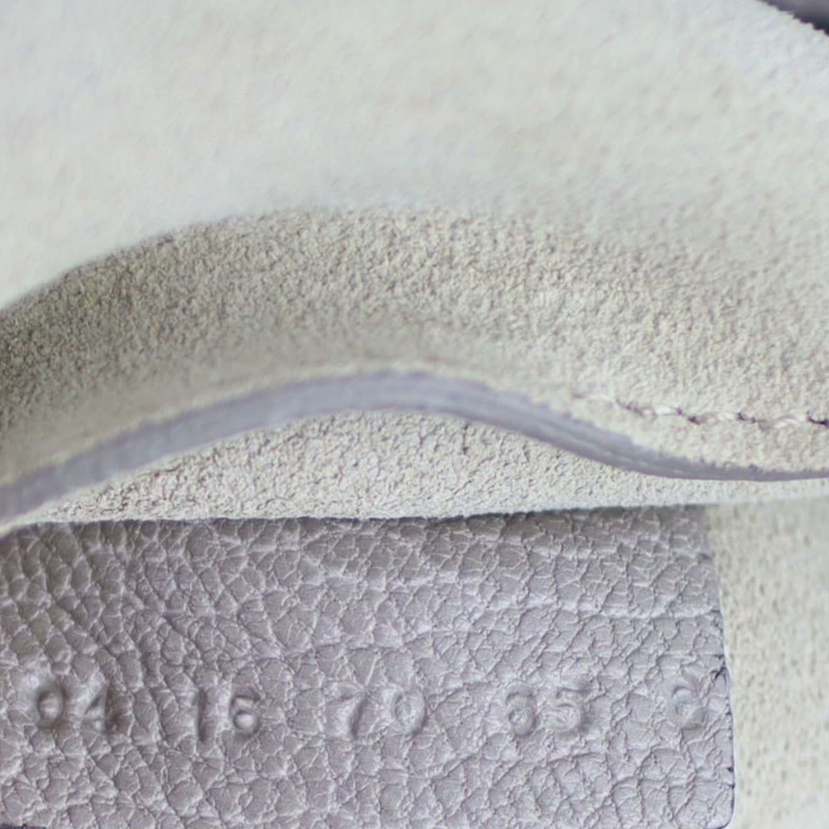 Chloe Drew Small Date code
