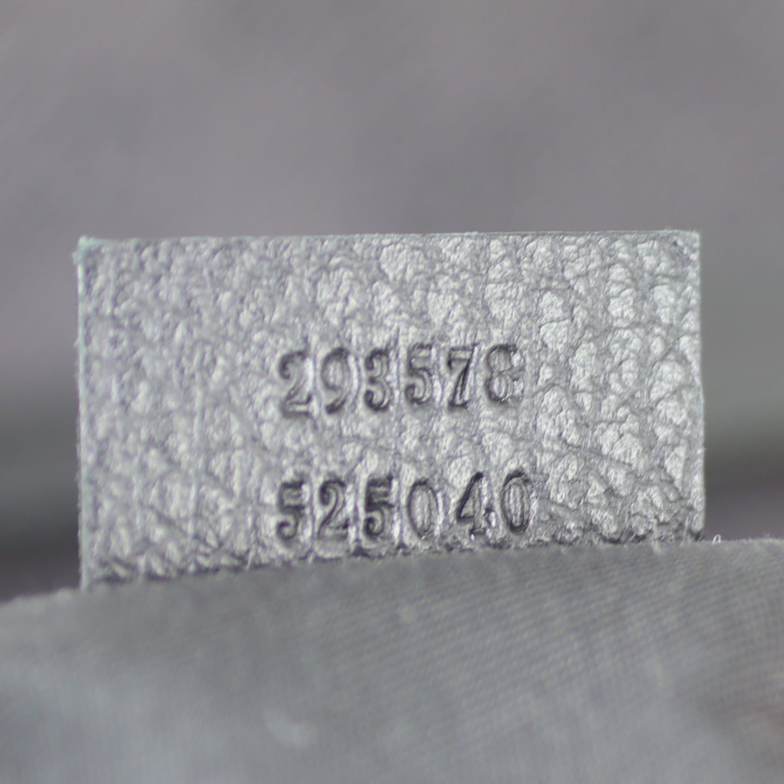 Gucci GG Canvas Tote Date code