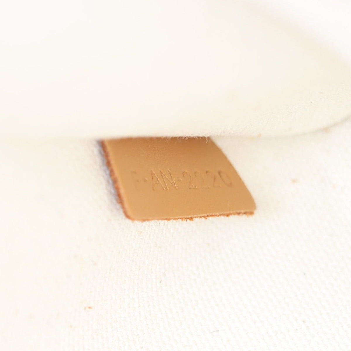 Celine Mini Vertical Cabas Date code
