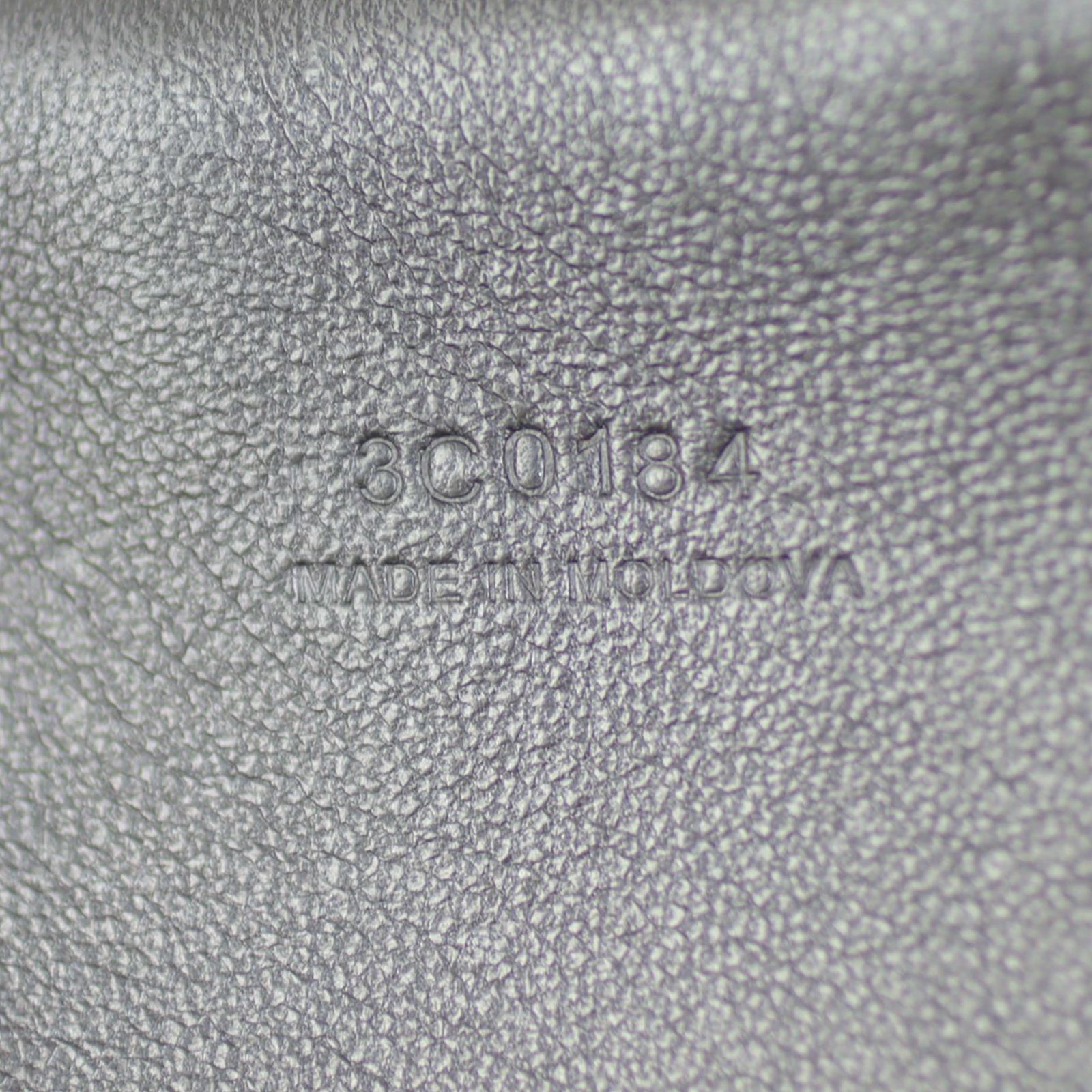 Givenchy Easy Tote Stamp and Date code