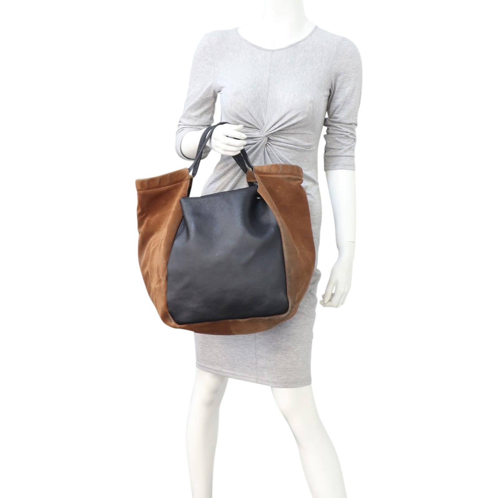 Givenchy Real Trapeze Tote Mannequin