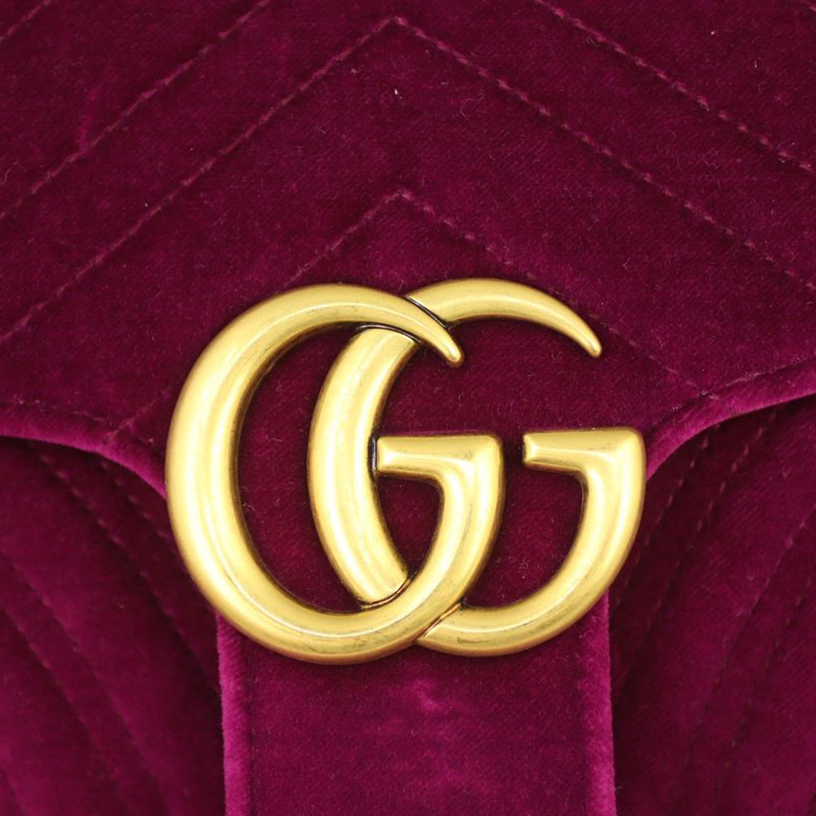 Gucci GG Marmont Velvet Small Shoulder Bag Hardware
