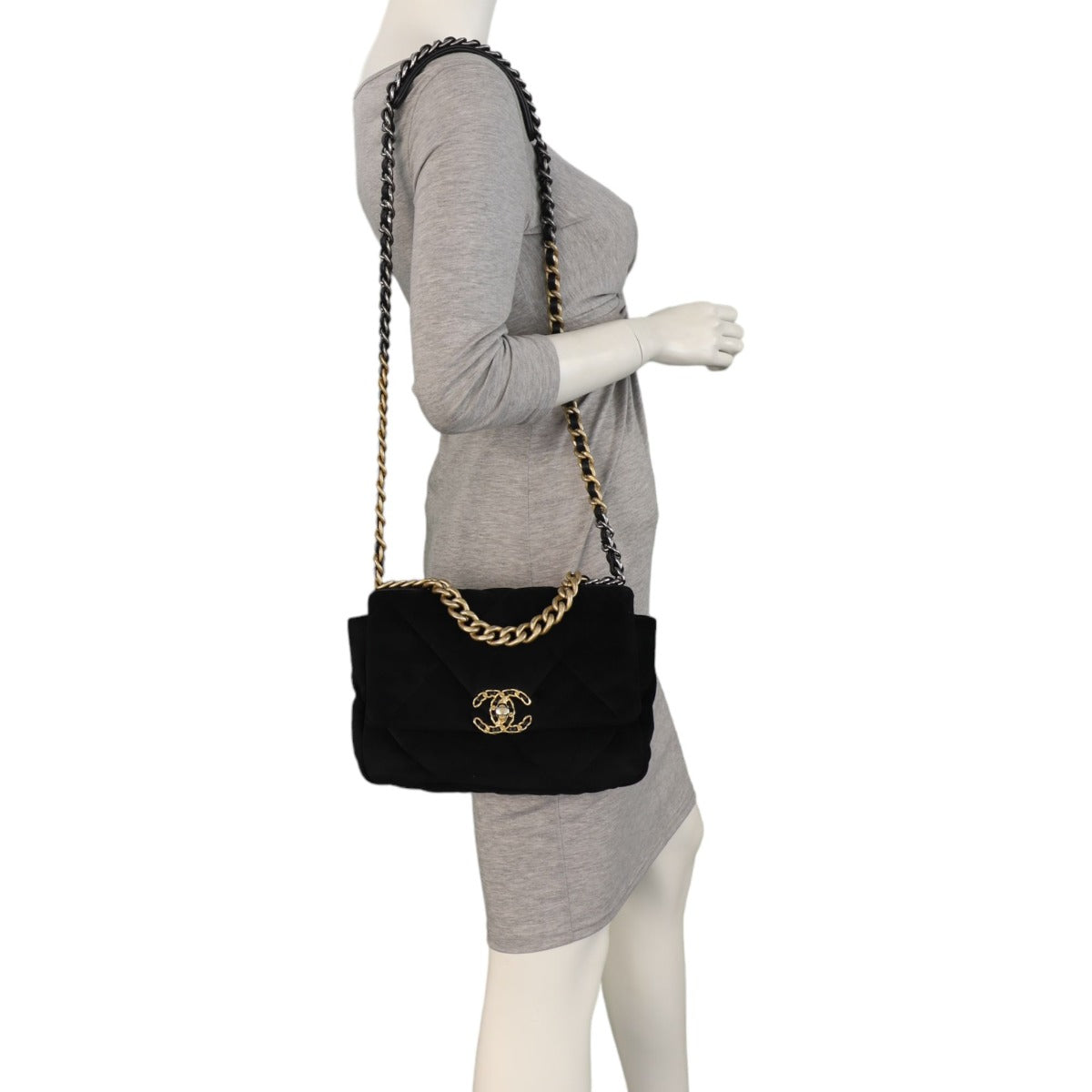 Chanel 19 Flap Bag Medium | 30 Series