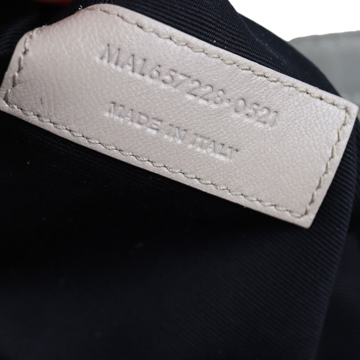 Saint Laurent Le 5 a 7 Hobo