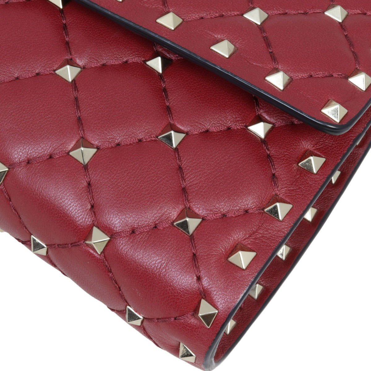 Valentino Rockstud Spike Wallet on Chain