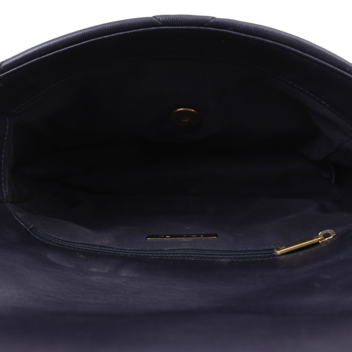 Chanel 19 Flap Bag Medium | Navy
