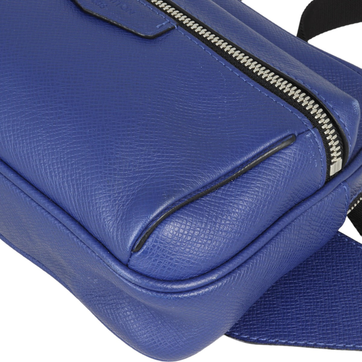 Louis Vuitton Outdoor Bumbag Taiga