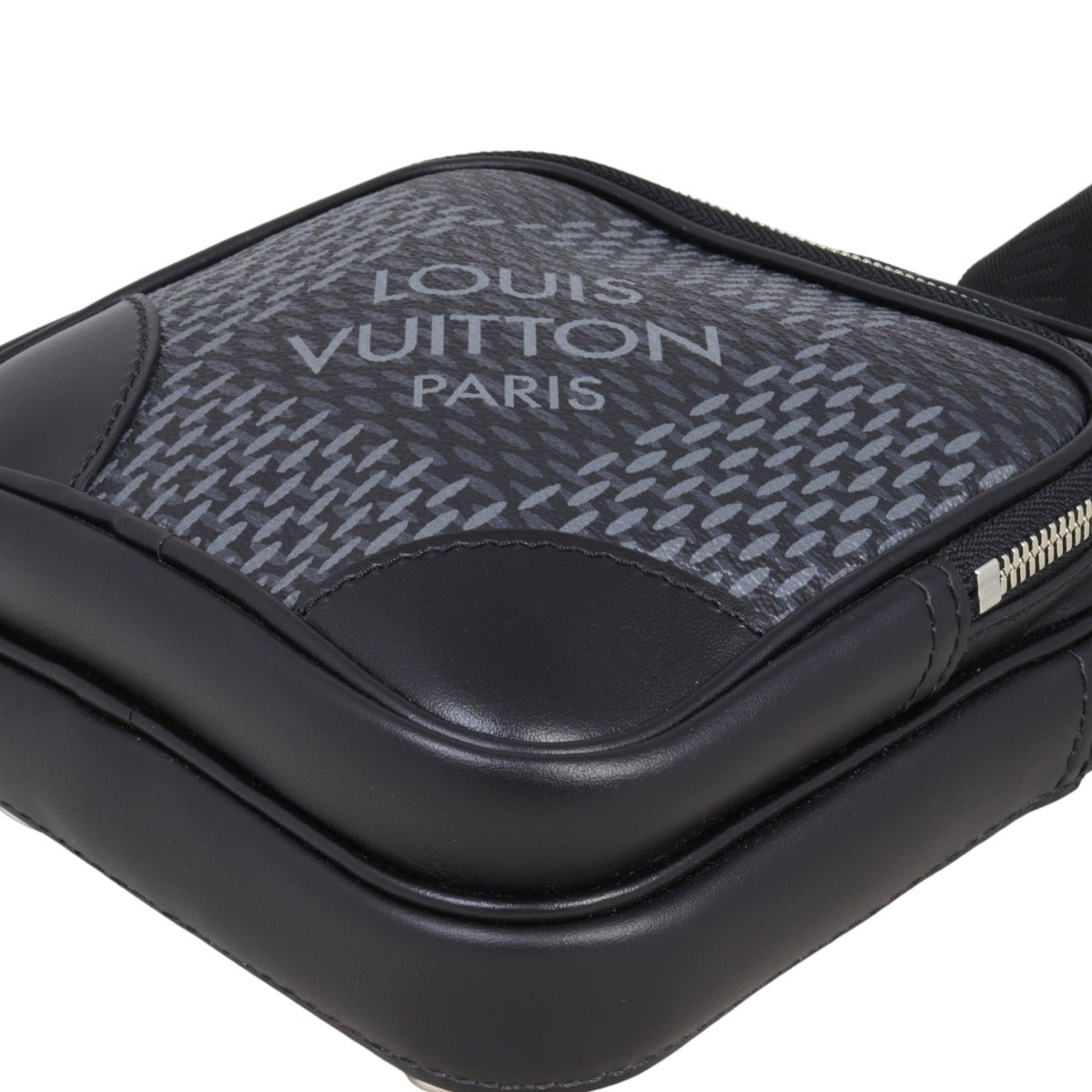 Louis Vuitton Amazone 3DSling Bag Damier Graphite