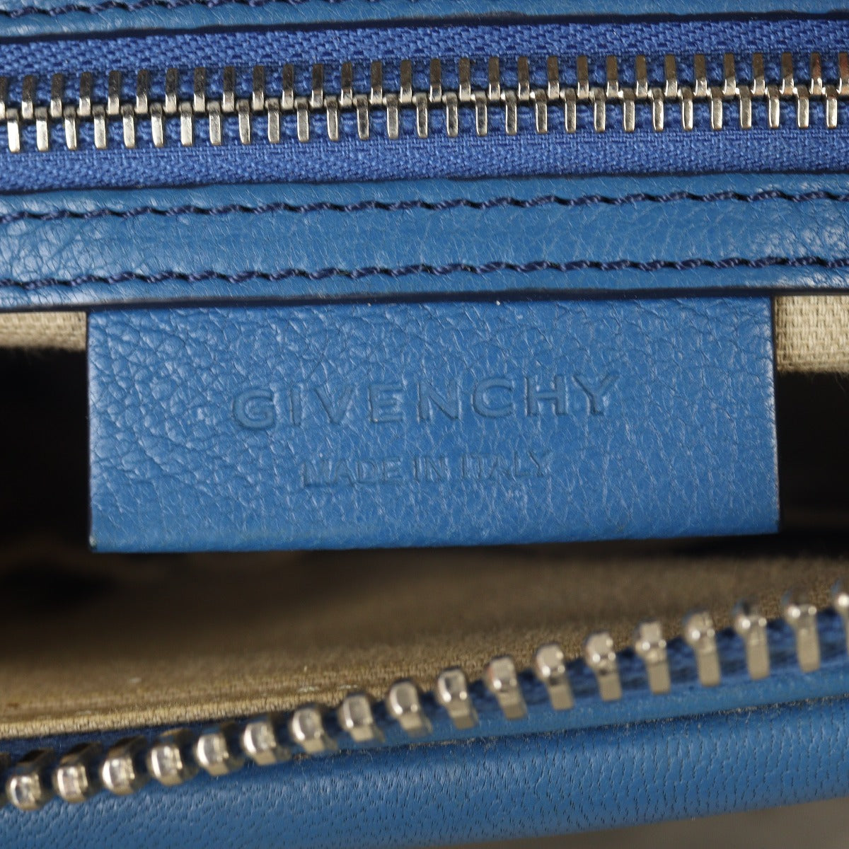 Givenchy Antigona Small