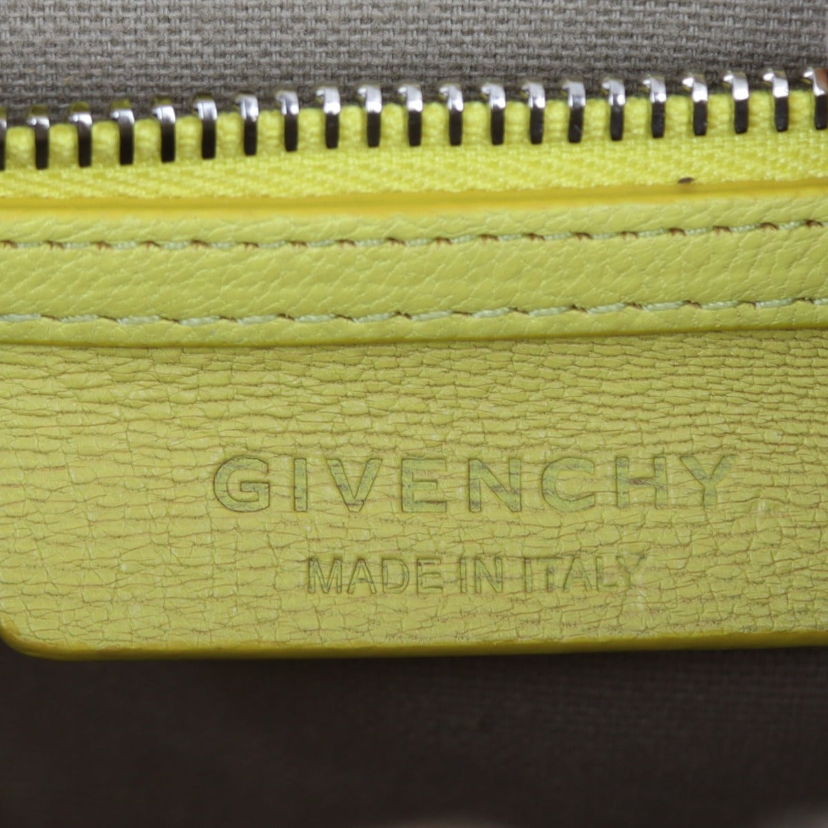 Givenchy Antigona Mini