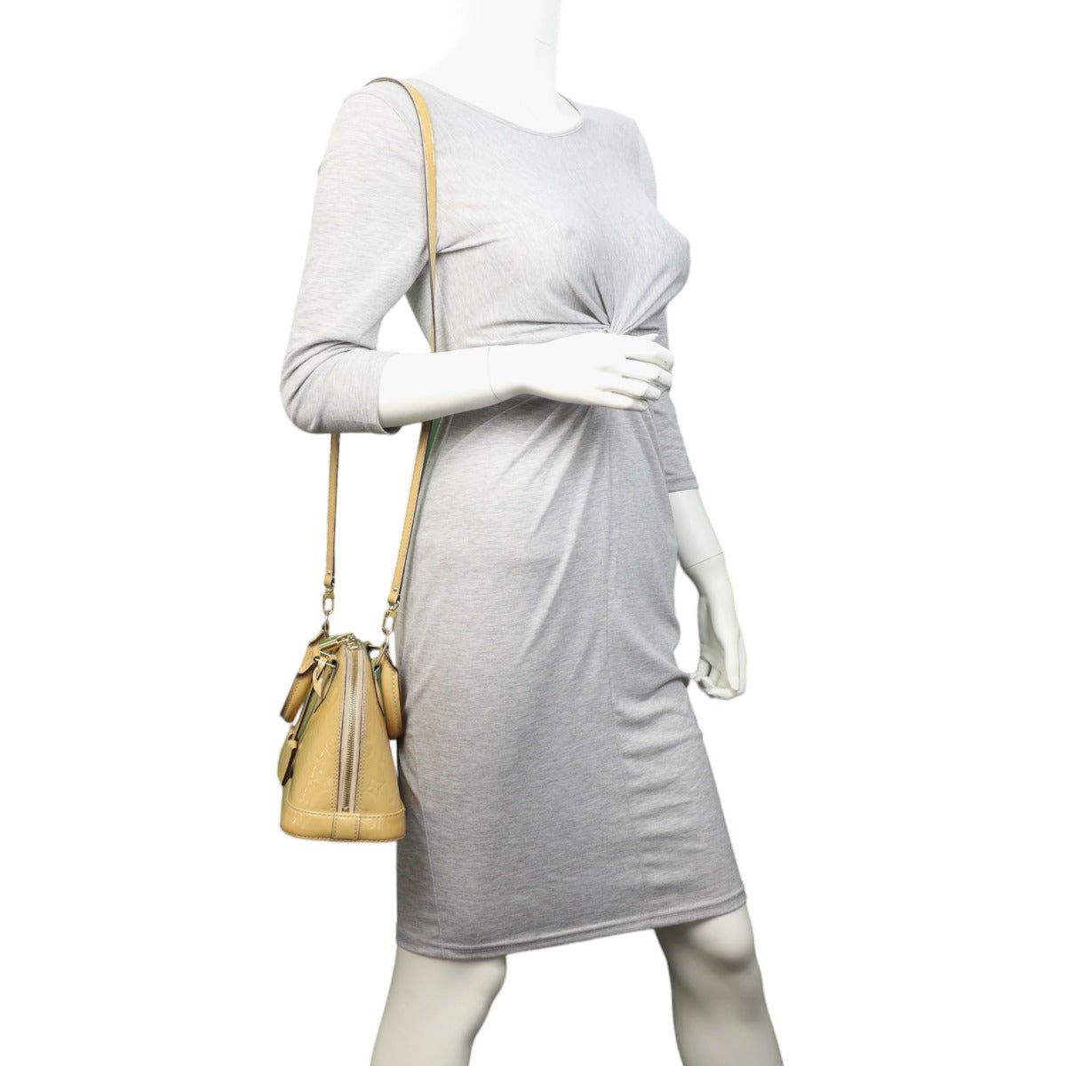 Louis Vuitton Alma BB Monogram Vernis | Noisette