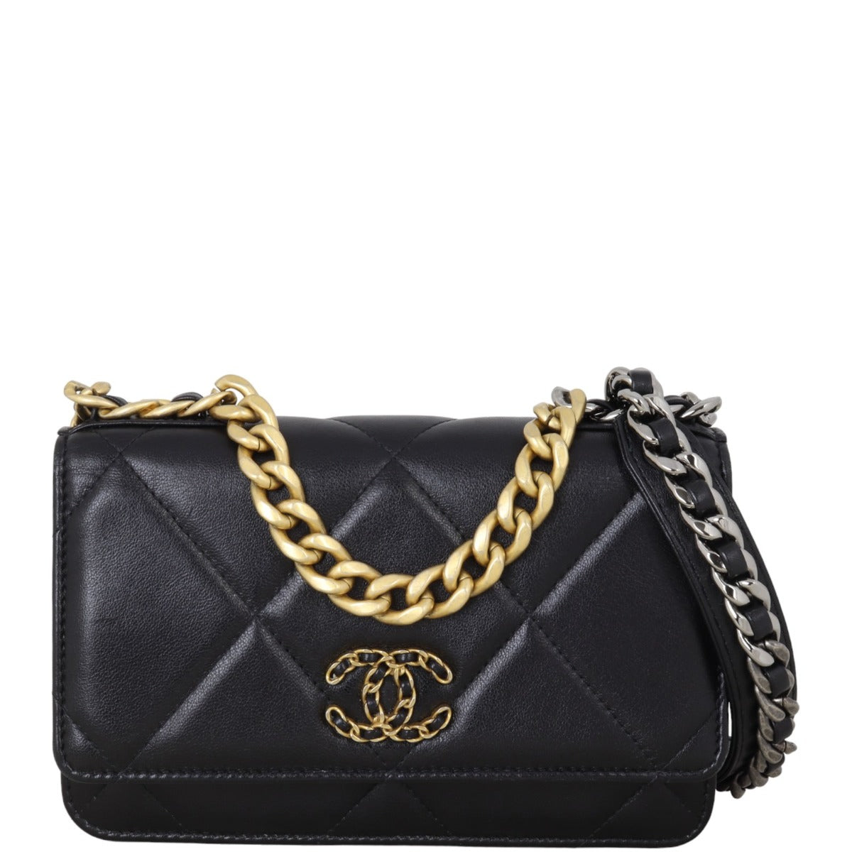 Chanel 19 Wallet On Chain