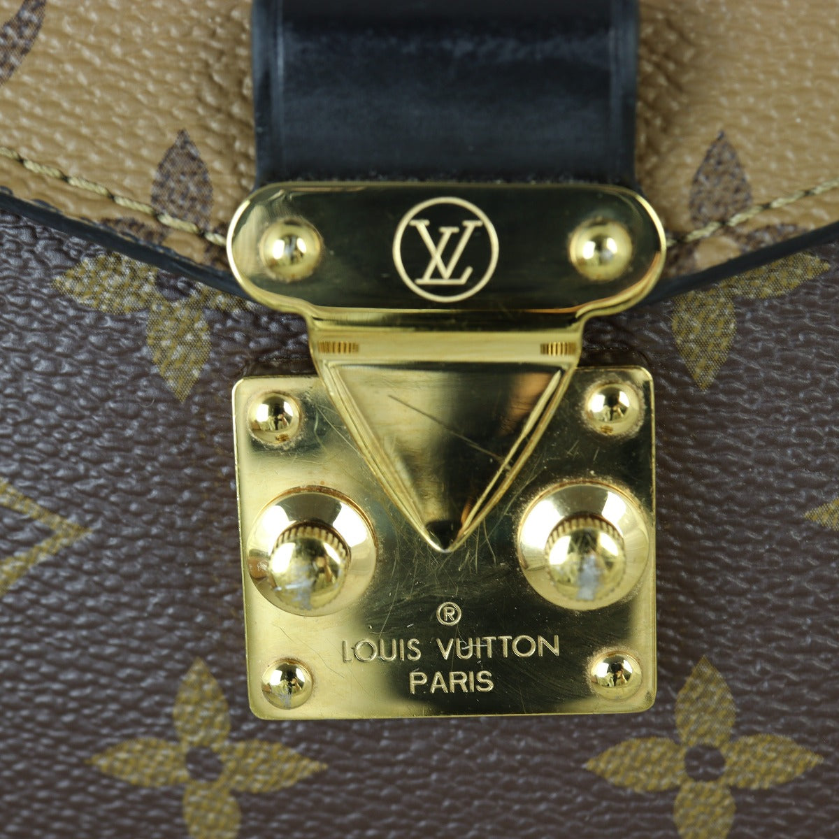 Louis Vuitton Pochette Metis Monogram Reverse