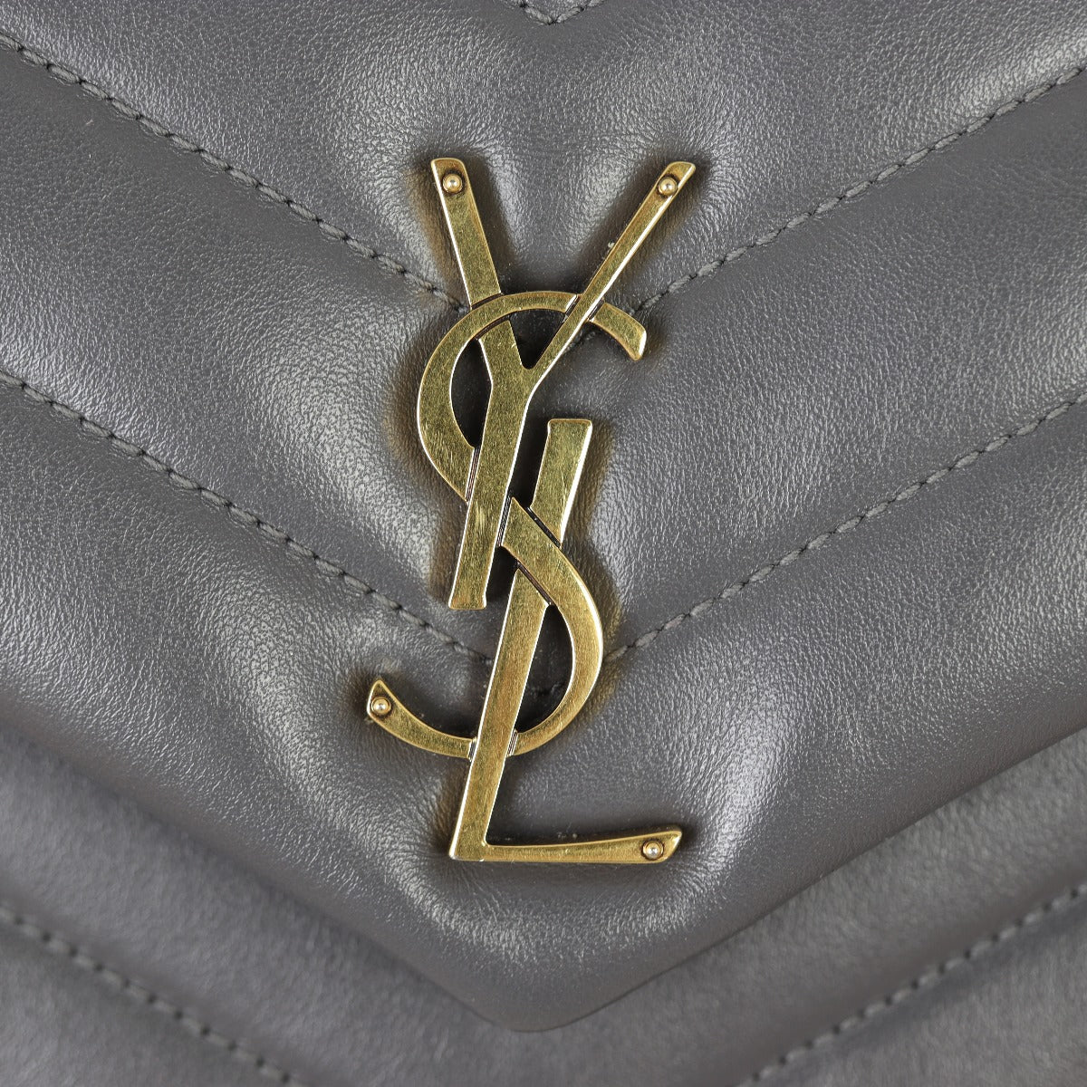 Saint Laurent Loulou Small