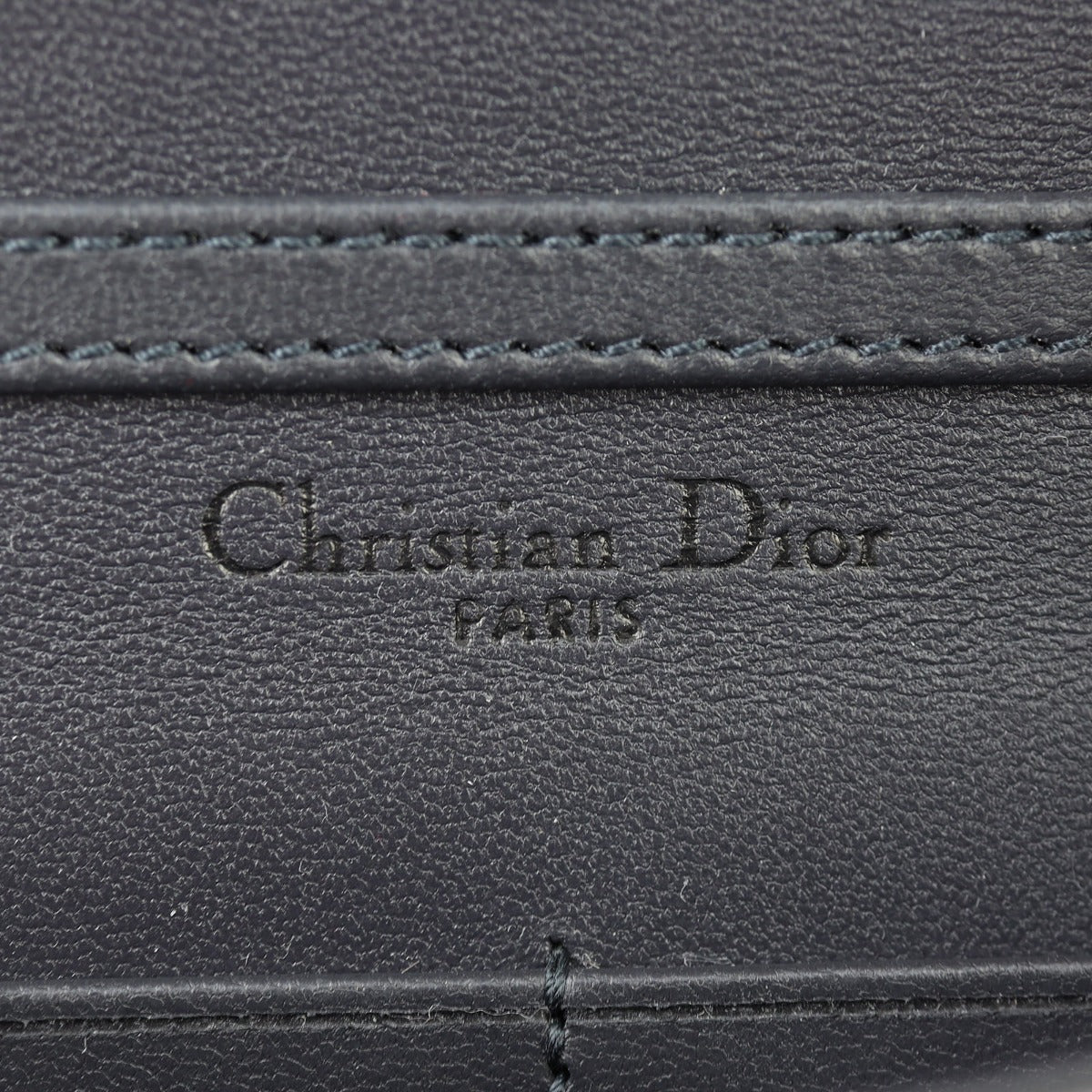 Dior Diorama Wallet on Chain Micro-cannage Interior Stamp