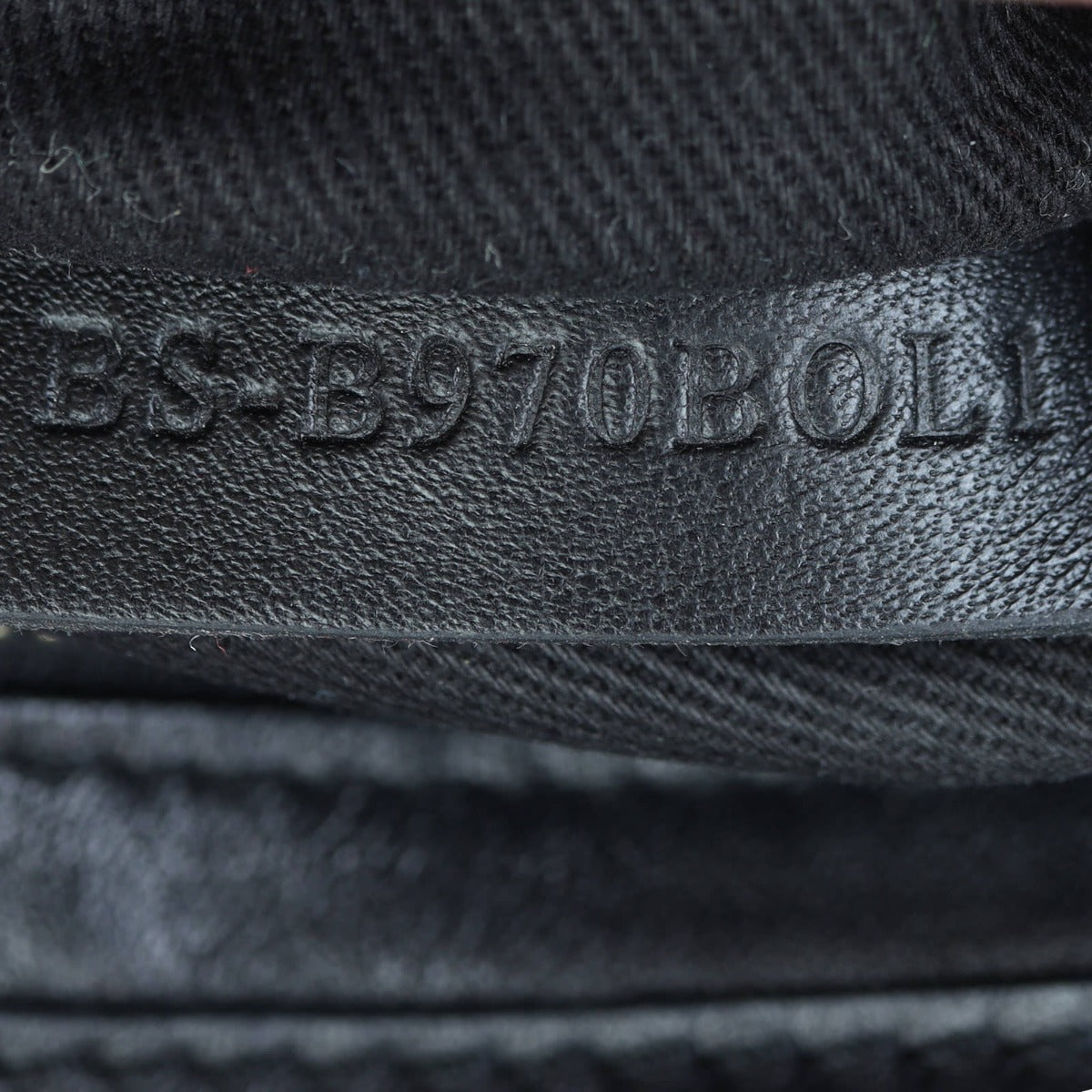 Valentino Rockstud Tote Medium Date Code