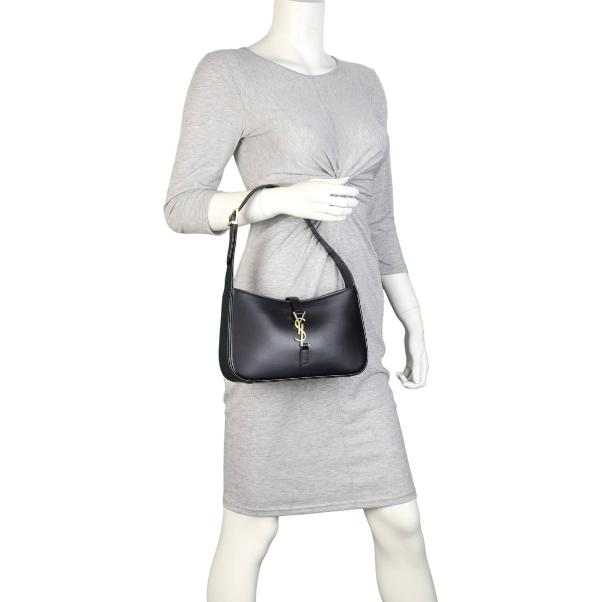 Saint Laurent Le 5 a 7 Hobo