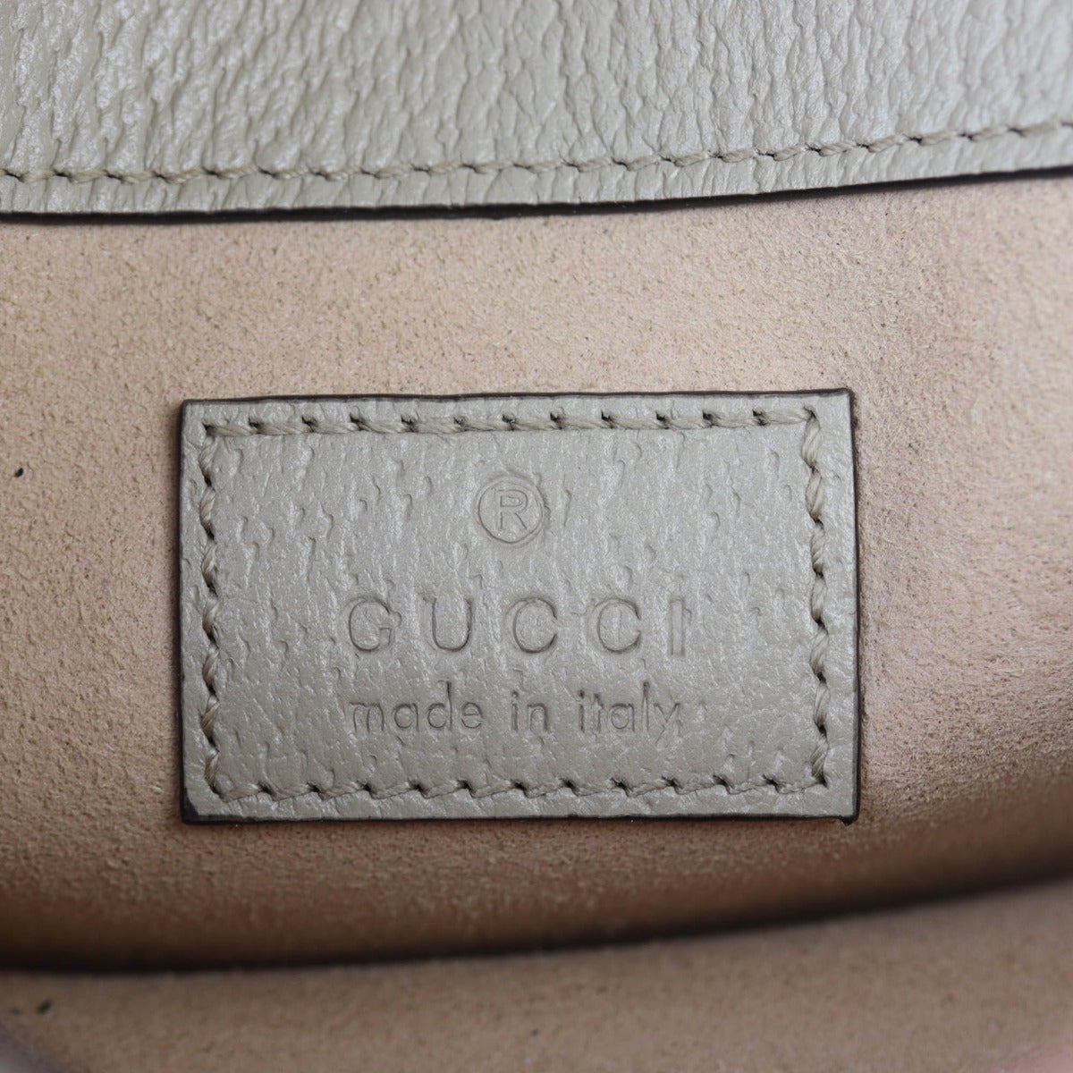 Gucci Dionysus GG Supreme Super Mini Clutch