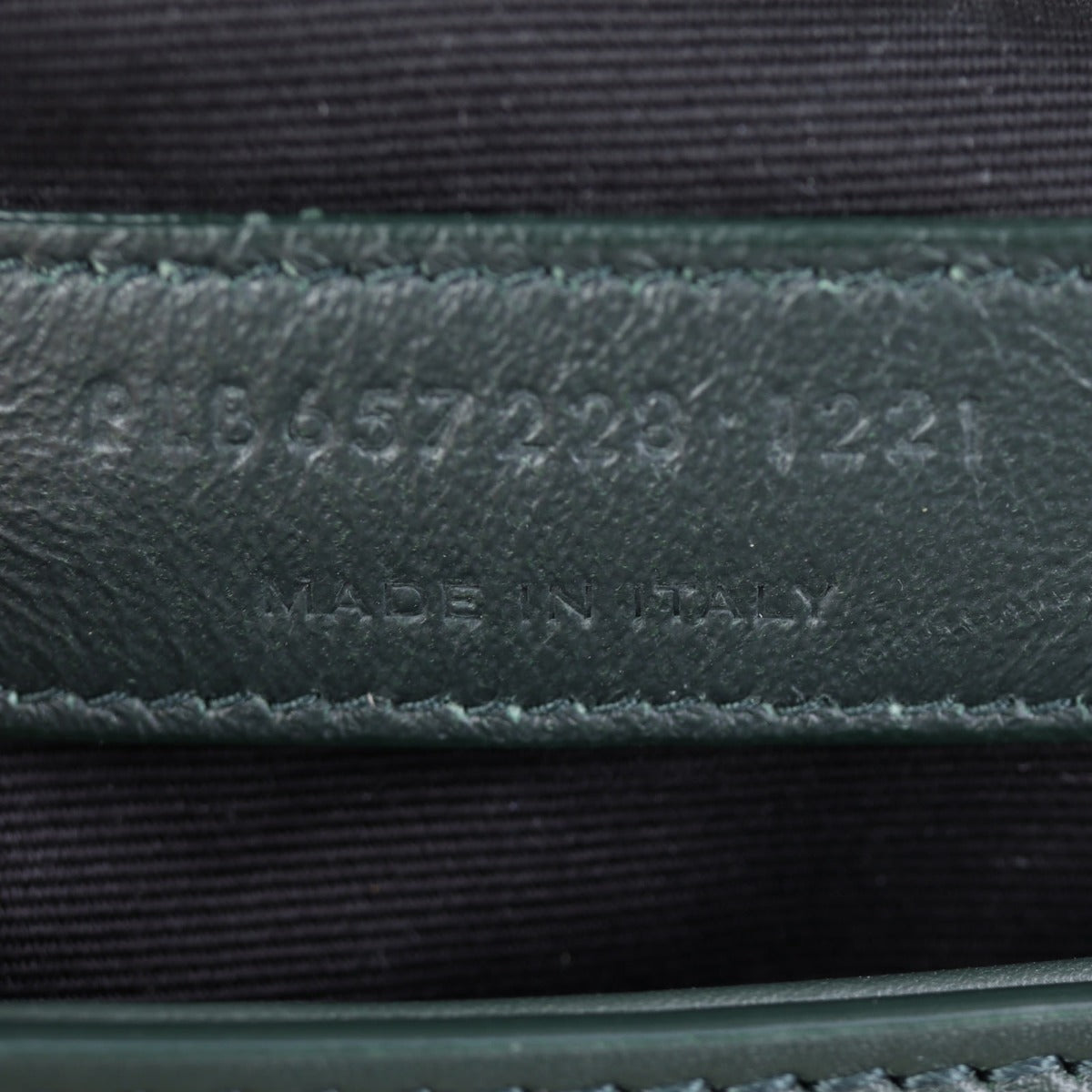 Saint Laurent Le 5 a 7 Hobo Date Code