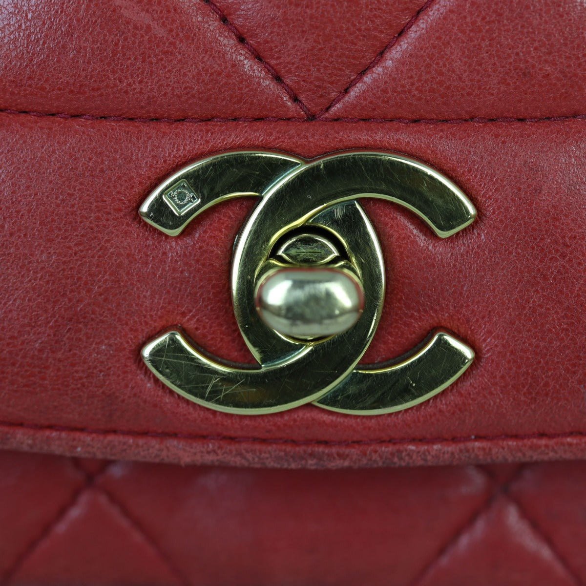 Chanel Diana Flap Bag Medium | Red