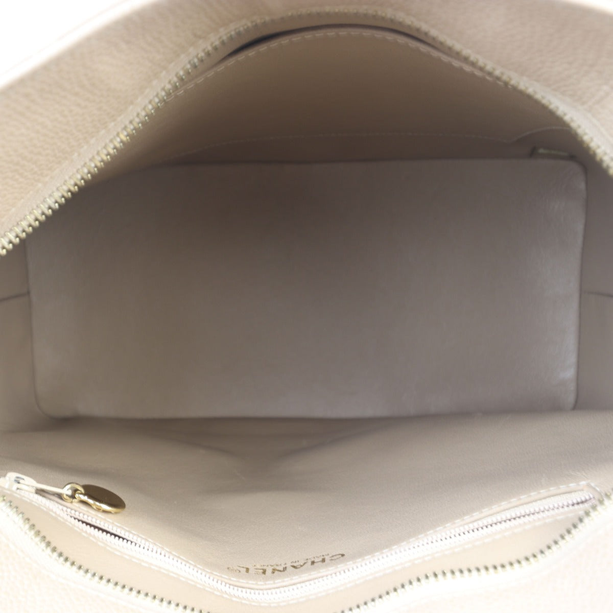 Chanel Medallion Tote | Beige