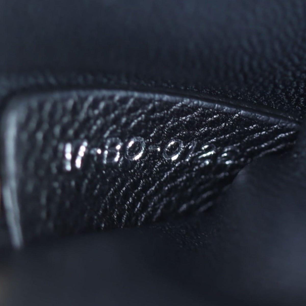 Dior Diorama Small Date Code