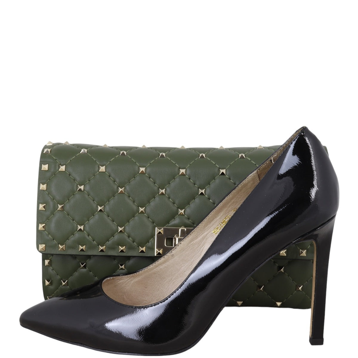 Valentino Rockstud Spike Wallet on Chain