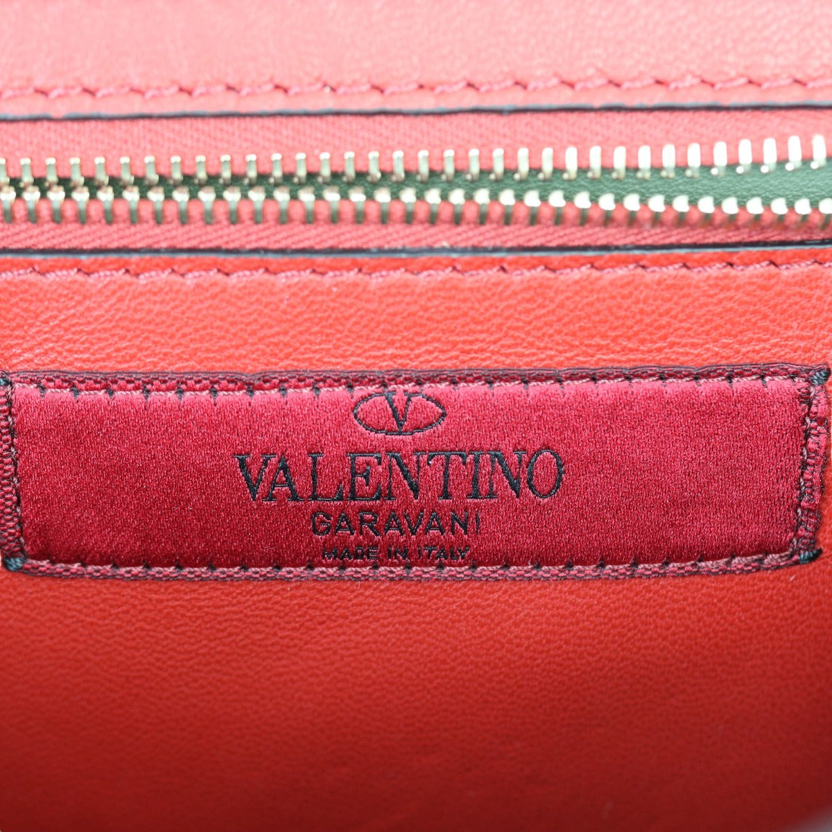 Valentino Rockstud Spike Wallet on Chain