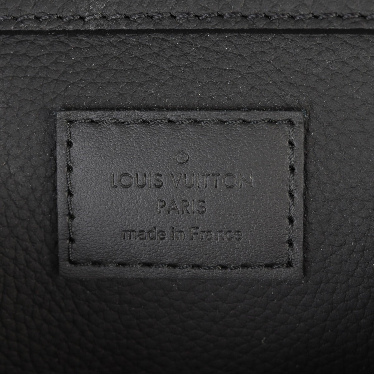 Louis Vuitton Aerogram Takeoff Sling