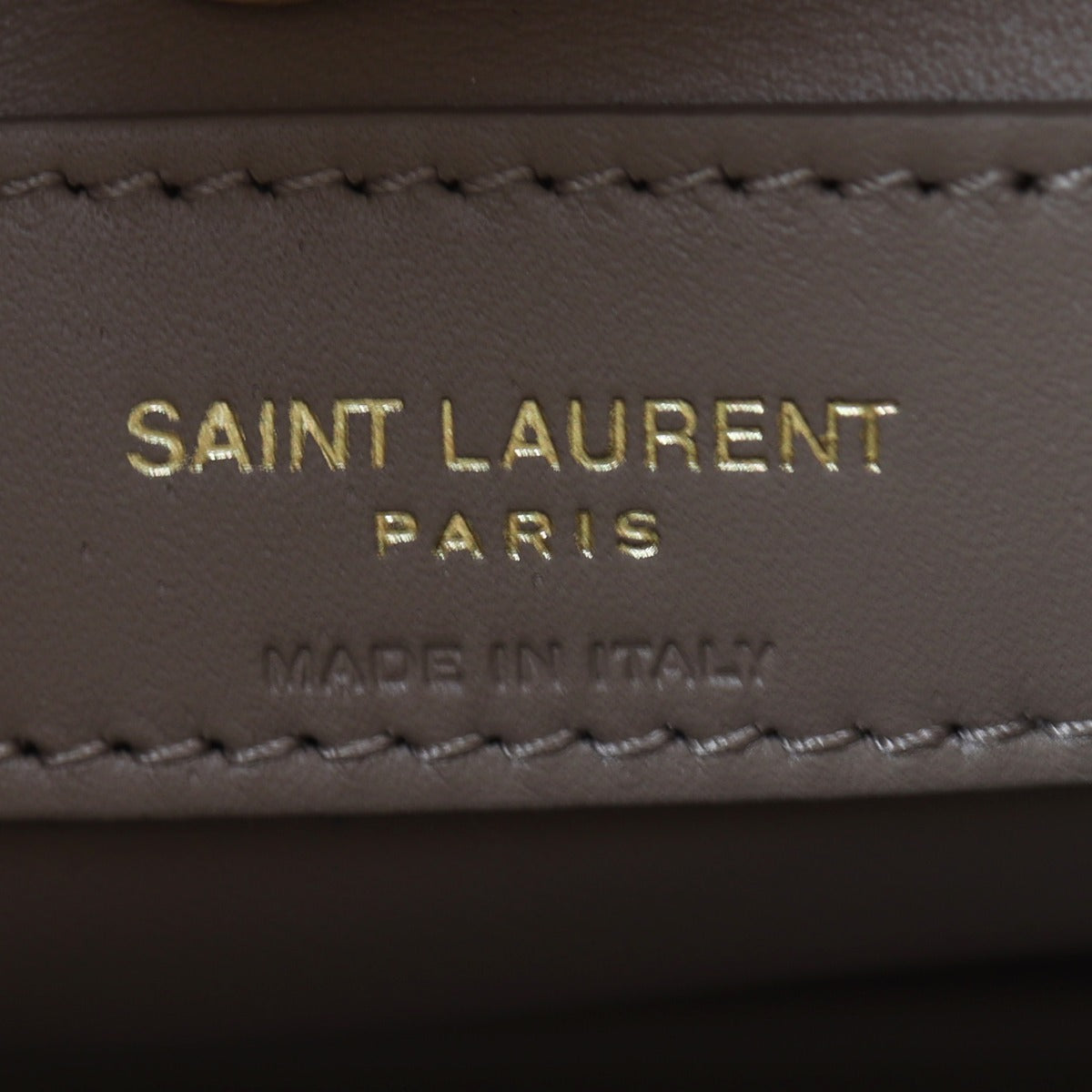 Saint Laurent Le 5 a 7 Soft Small Shoulder Bag