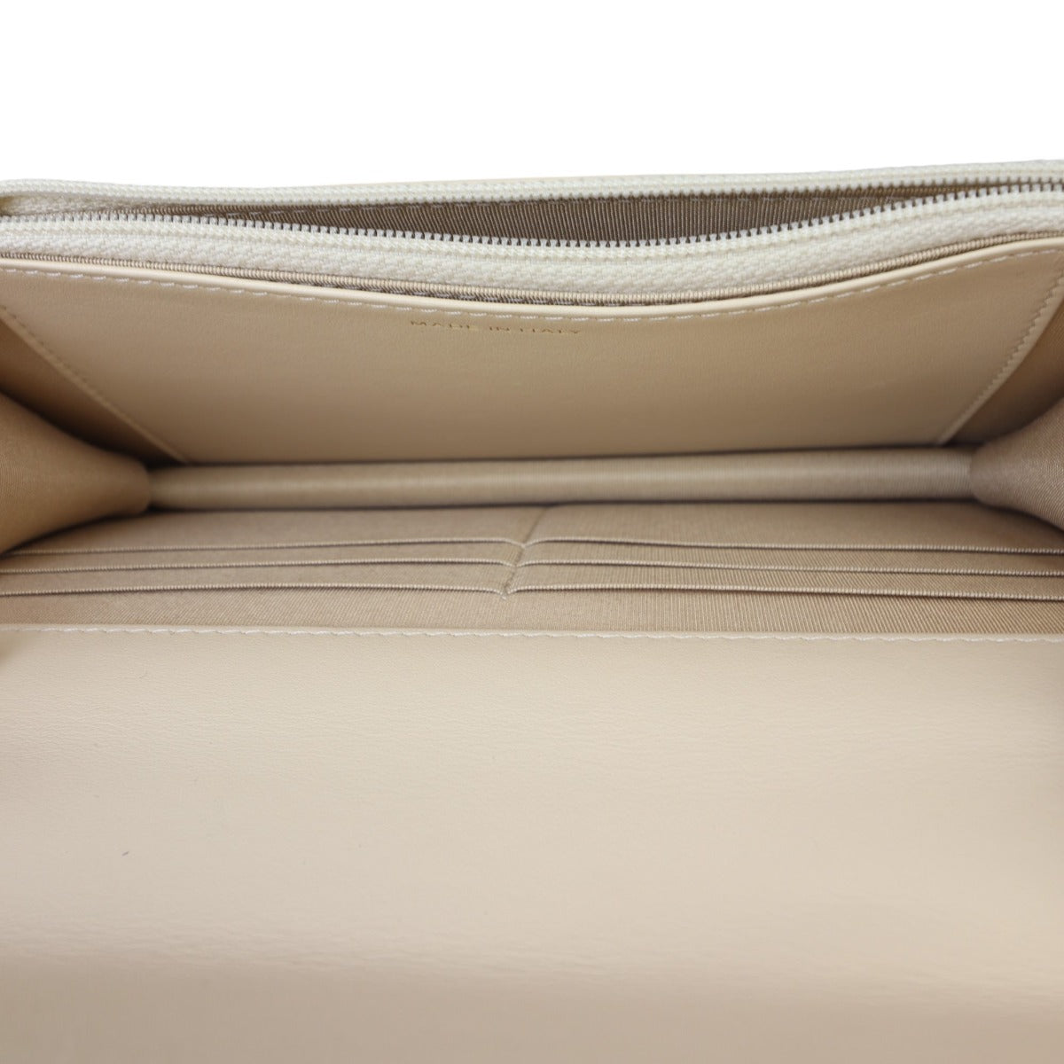 Chanel 19 Wallet On Chain | Beige Goatskin